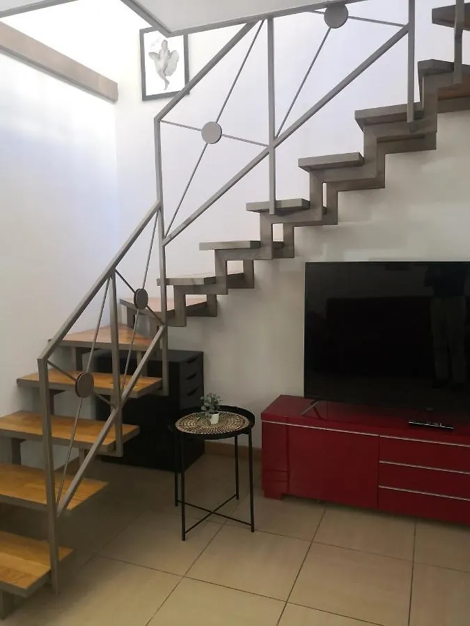 Loft Ristrutturato Vicino M4 Argonne - San Benigno Milano İtalya